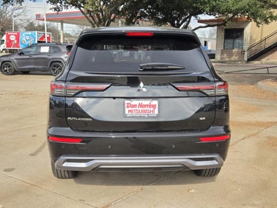 2026 Mitsubishi Outlander SE