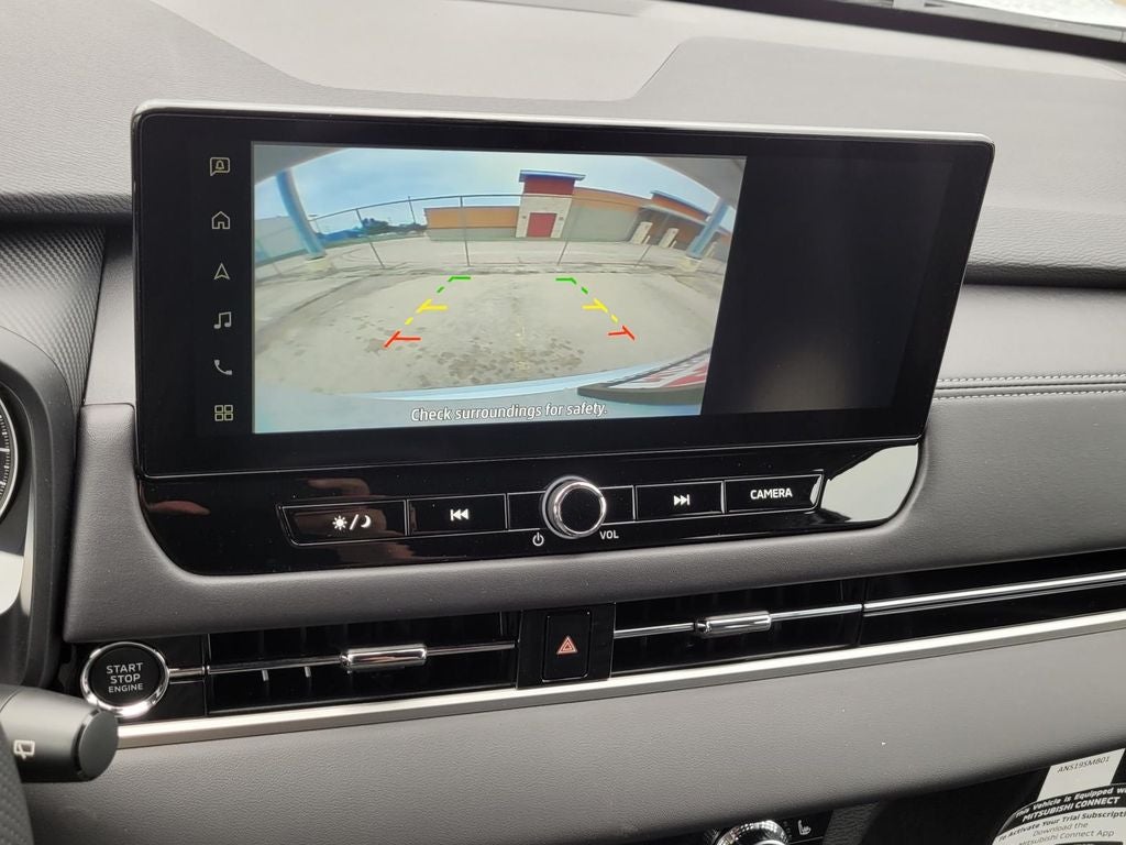 2026 Mitsubishi Outlander LE