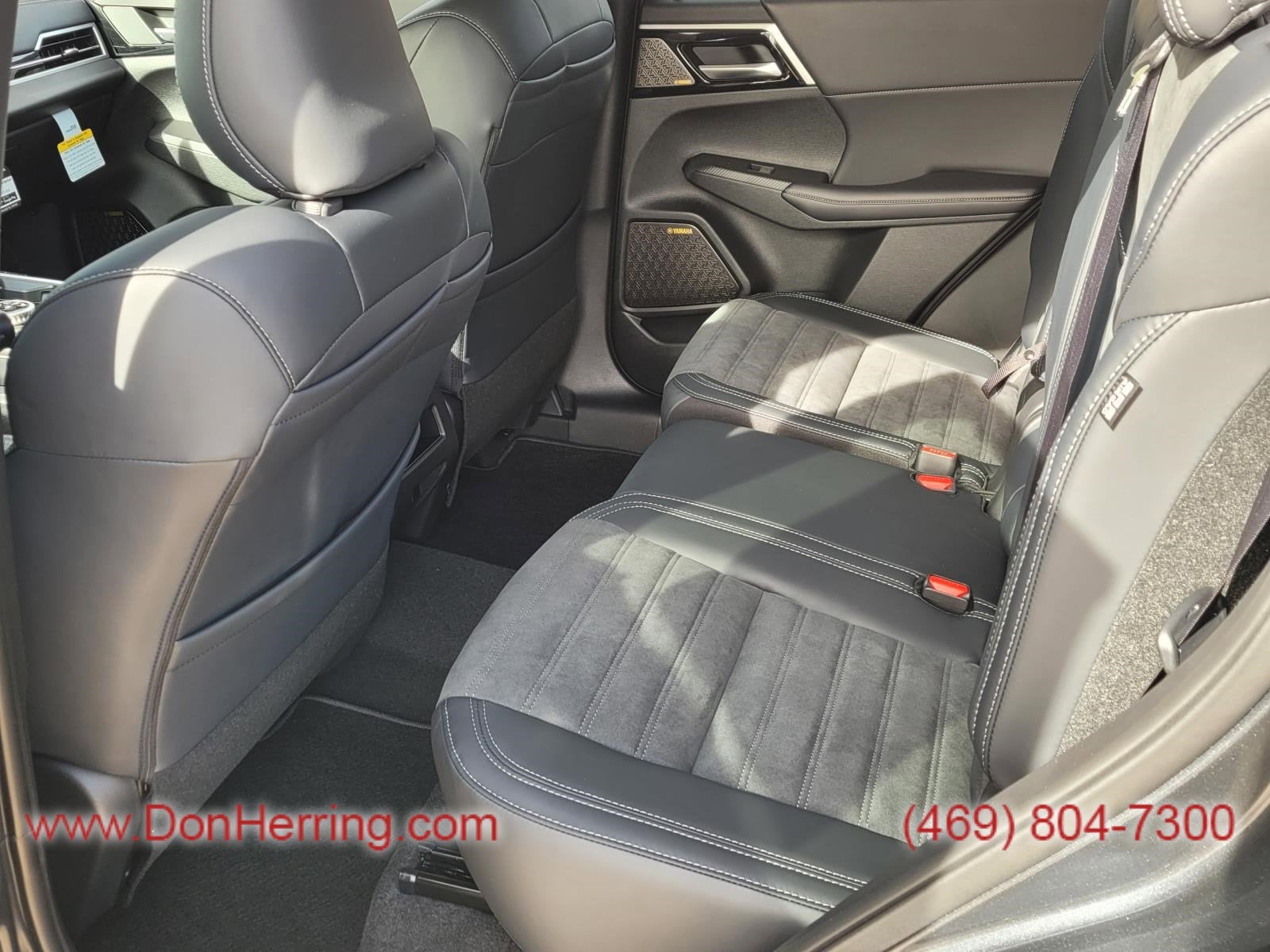 2026 Mitsubishi Outlander SE 2WD