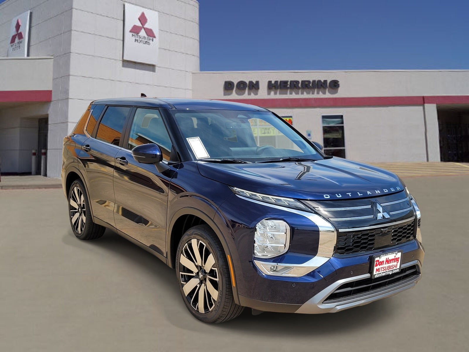 2026 Mitsubishi Outlander SE