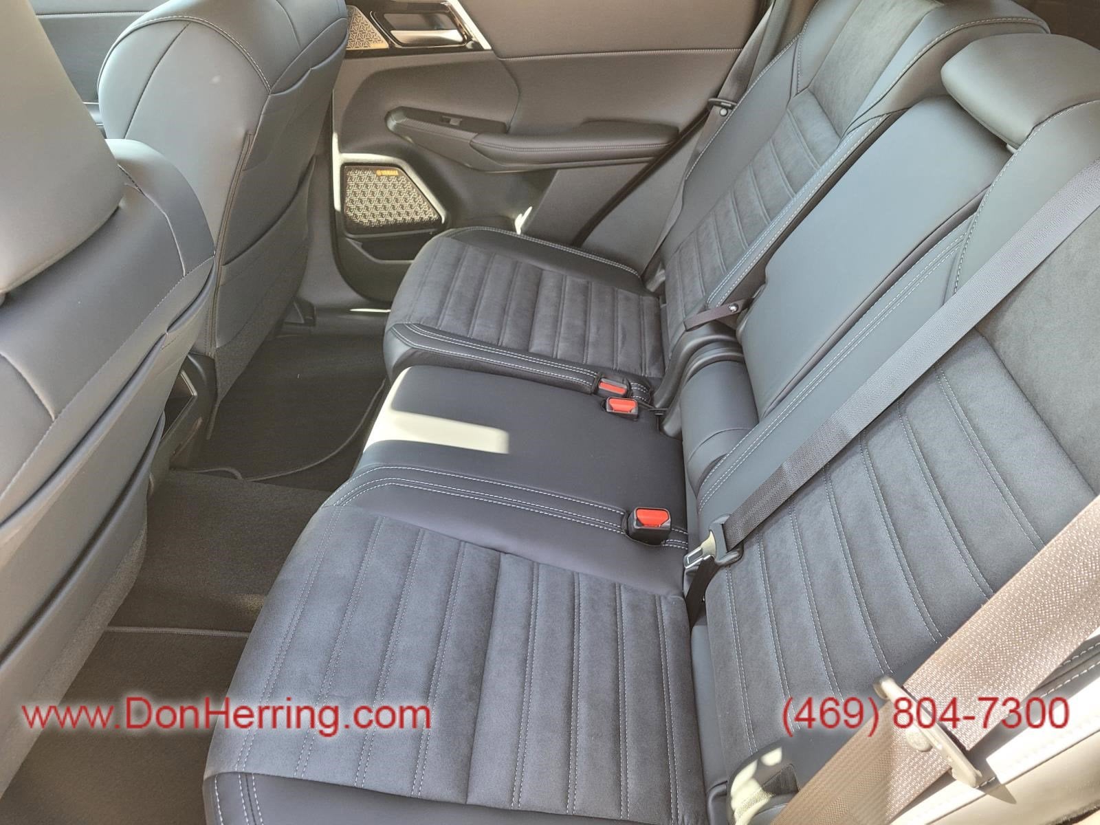 2026 Mitsubishi Outlander SE 2WD