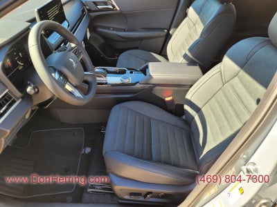 2026 Mitsubishi Outlander SE 2WD