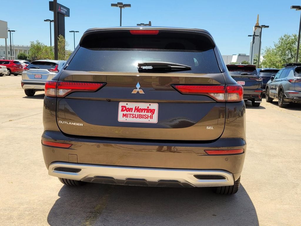 2024 Mitsubishi Outlander SEL