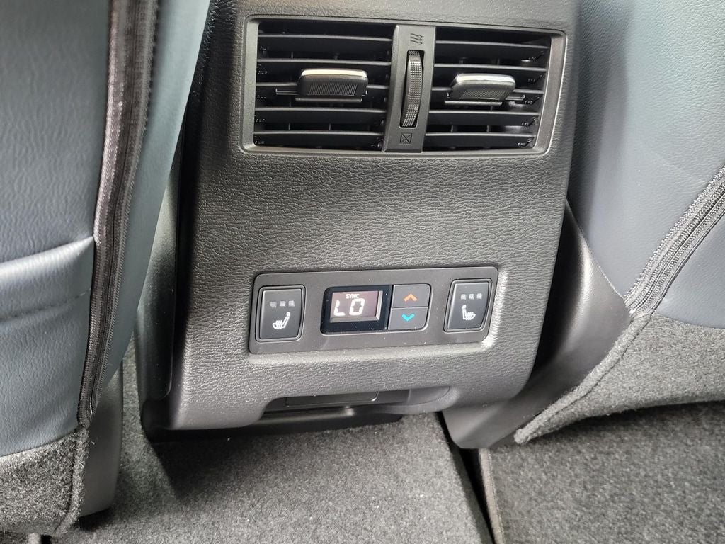 2026 Mitsubishi Outlander SEL
