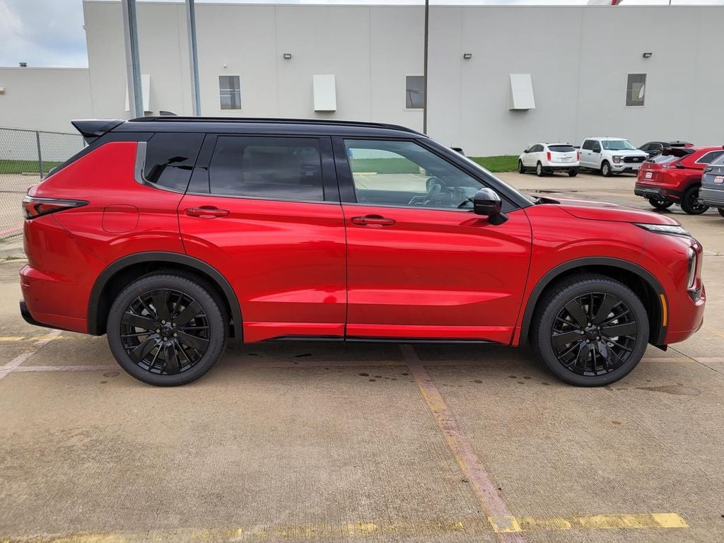 2026 Mitsubishi Outlander Black Edition