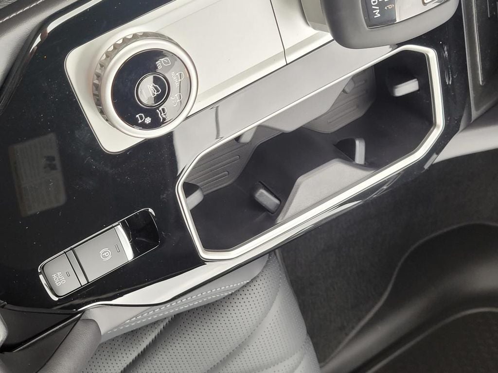 2026 Mitsubishi Outlander Black Edition