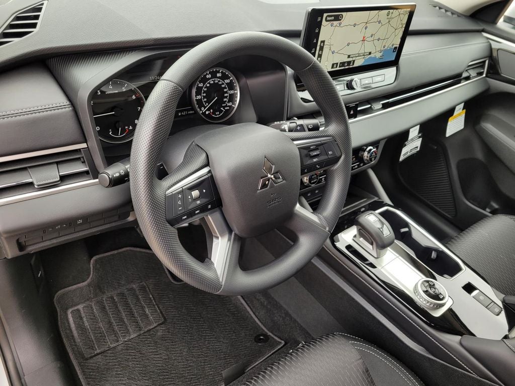 2026 Mitsubishi Outlander ES