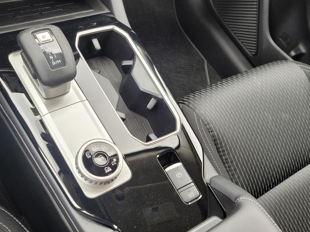 2026 Mitsubishi Outlander ES