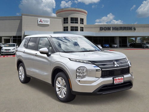 2026 Mitsubishi Outlander ES