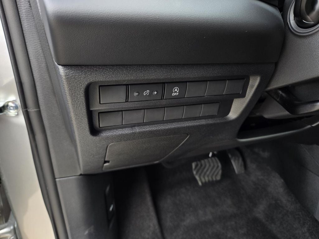 2026 Mitsubishi Outlander ES