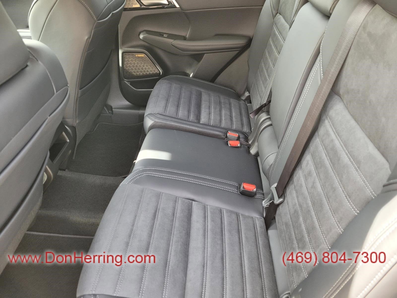 2026 Mitsubishi Outlander SE AWC