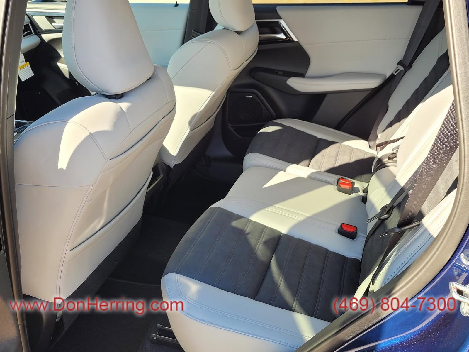 2026 Mitsubishi Outlander SE AWC