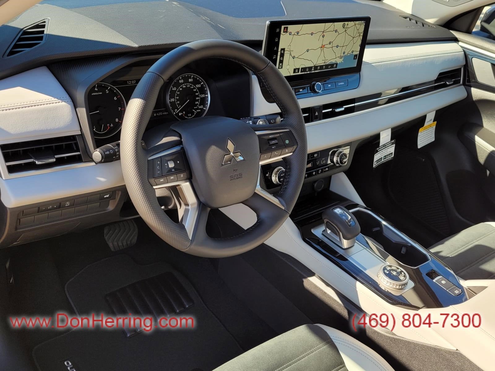 2026 Mitsubishi Outlander SE AWC