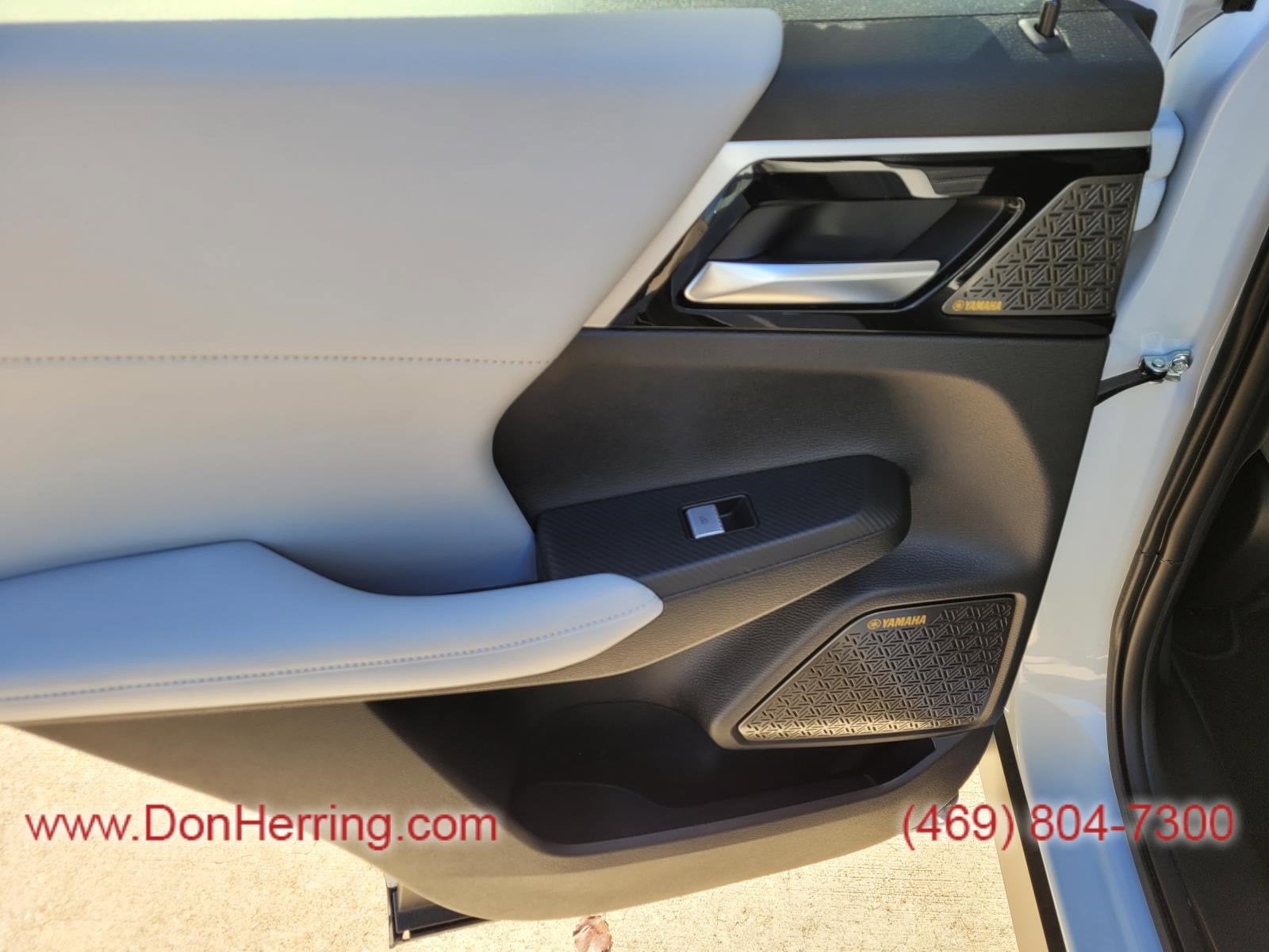 2026 Mitsubishi Outlander SE AWC