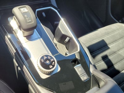 2026 Mitsubishi Outlander LE