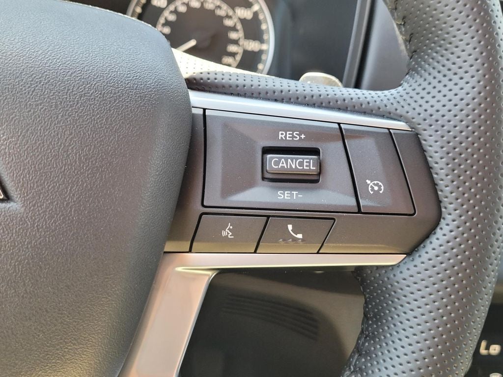 2026 Mitsubishi Outlander LE