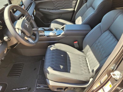 2026 Mitsubishi Outlander SEL