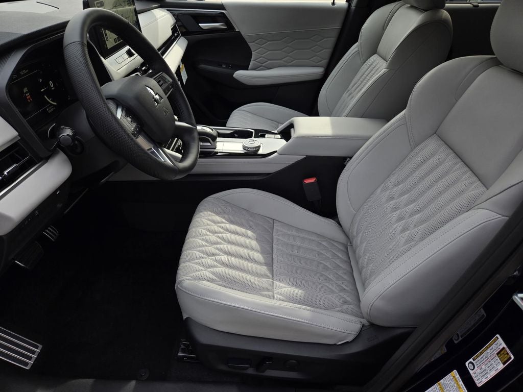 2026 Mitsubishi Outlander SEL