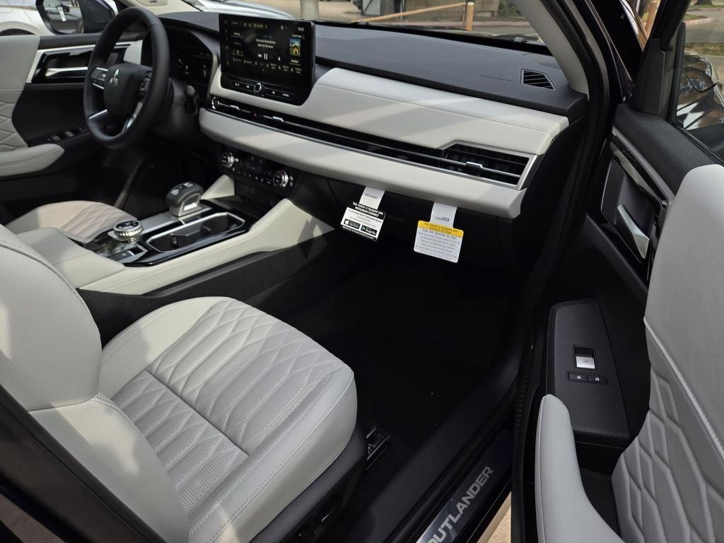 2026 Mitsubishi Outlander SEL