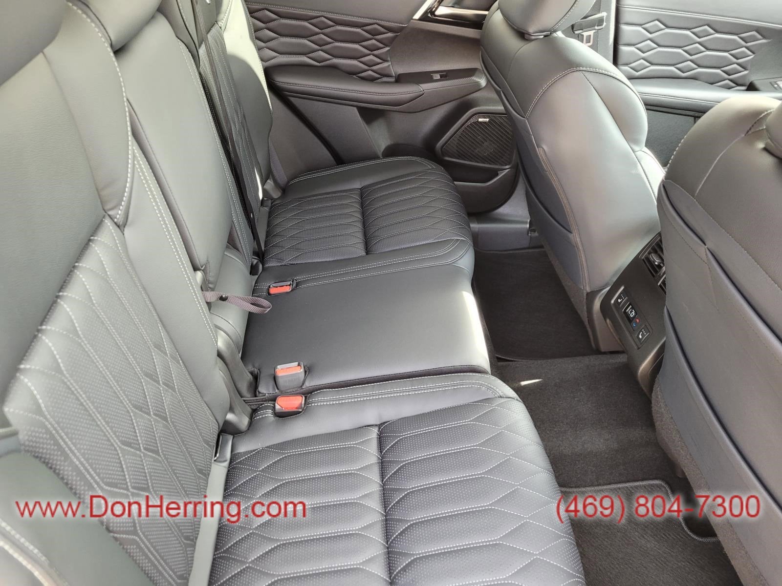 2026 Mitsubishi Outlander SEL AWC