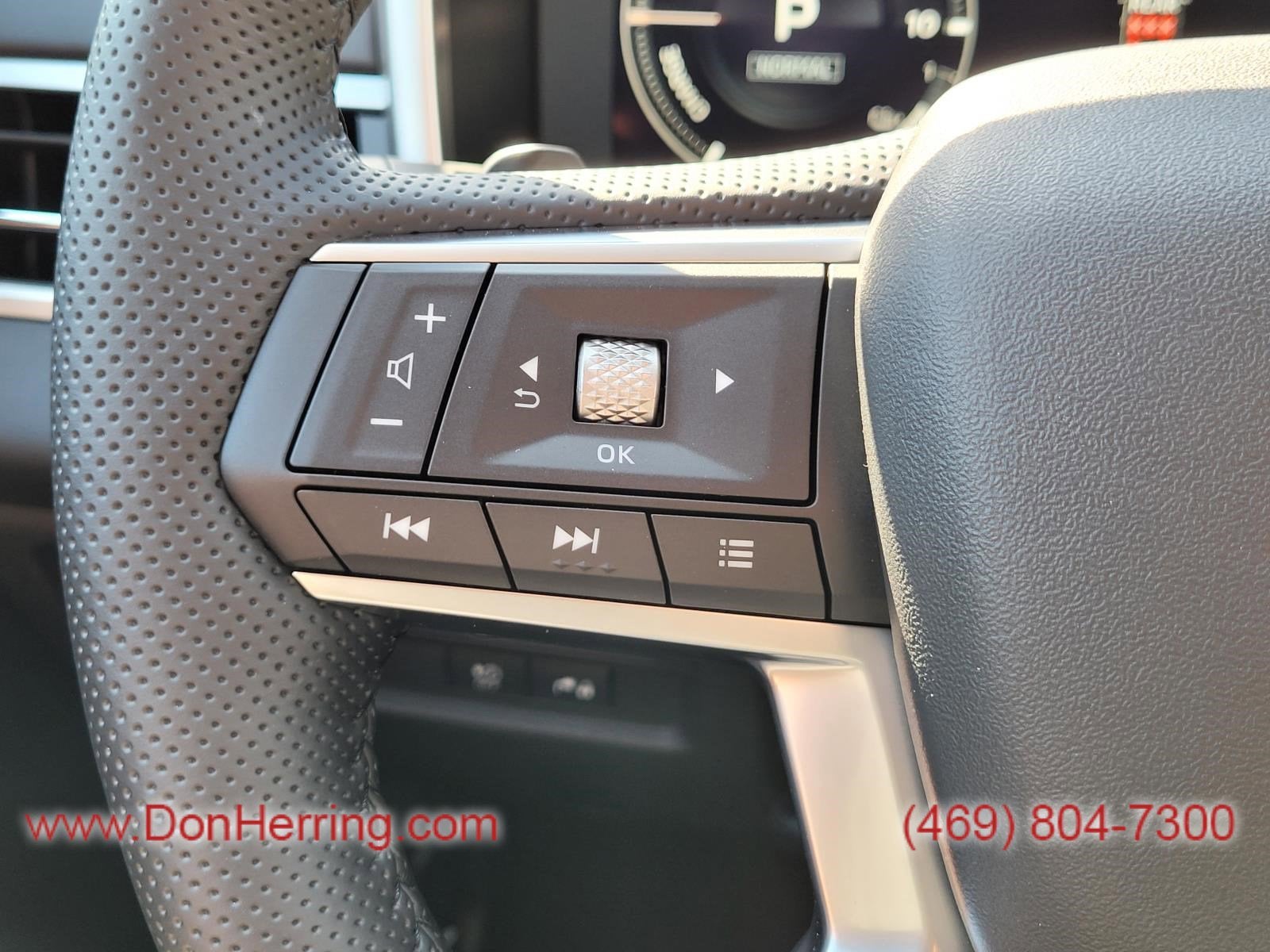 2025 Mitsubishi Outlander PHEV SEL AWC