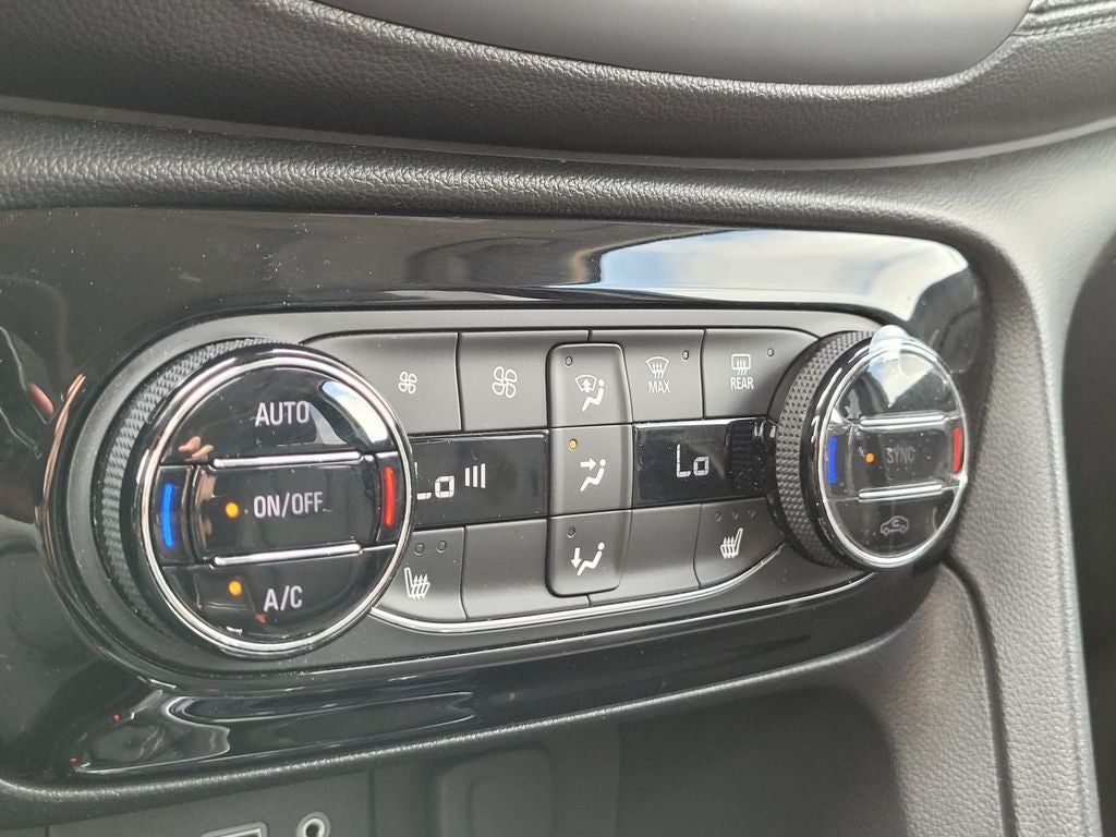 2022 Buick Encore GX Essence