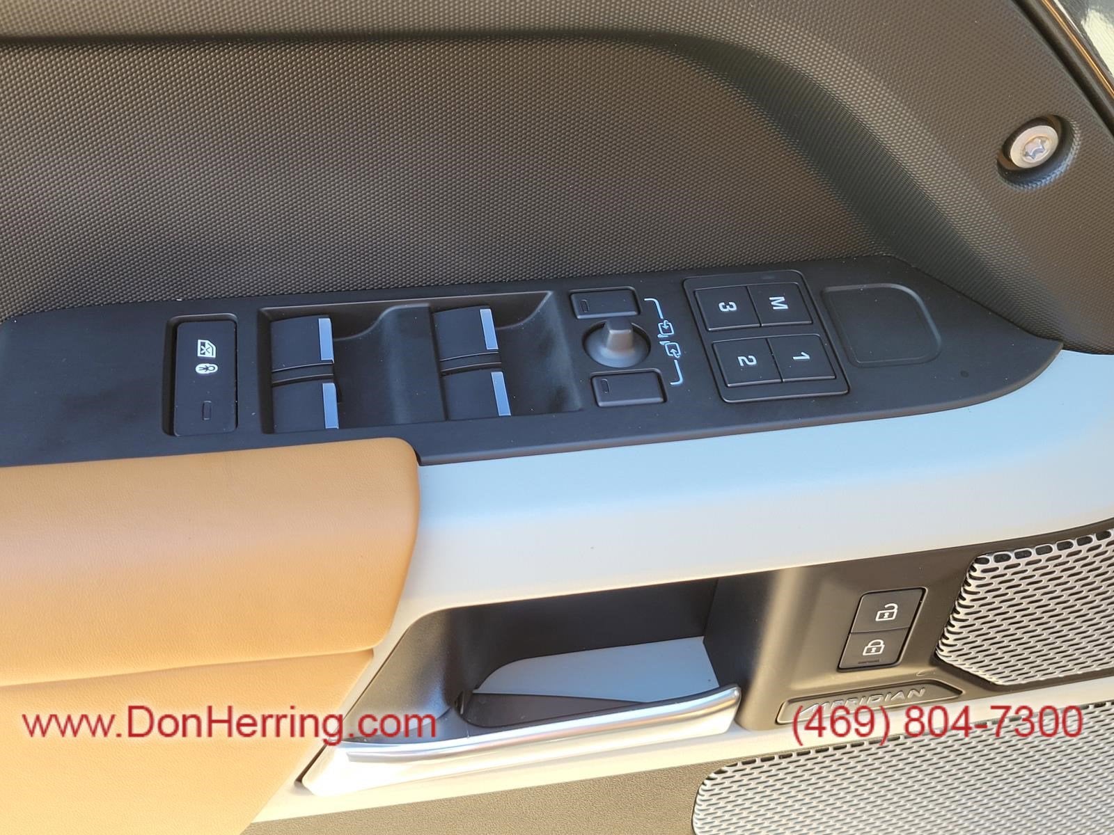 2023 Land Rover Defender First Edition