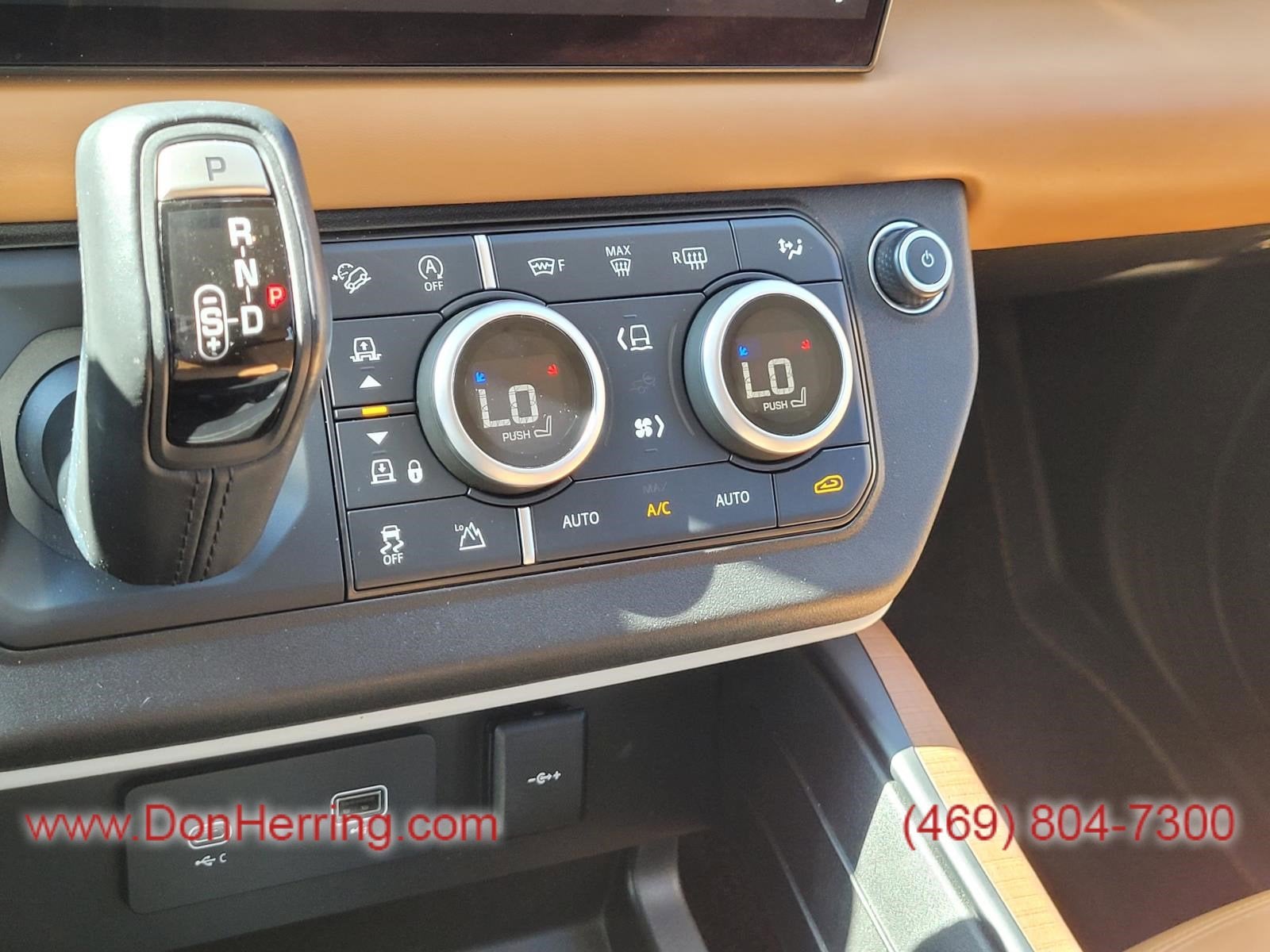 2023 Land Rover Defender First Edition