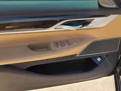 2021 BMW 7 series 740i