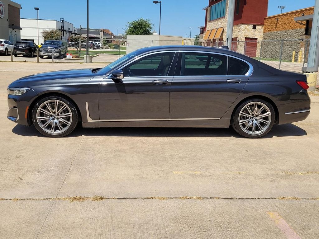 2021 BMW 7 series 740i