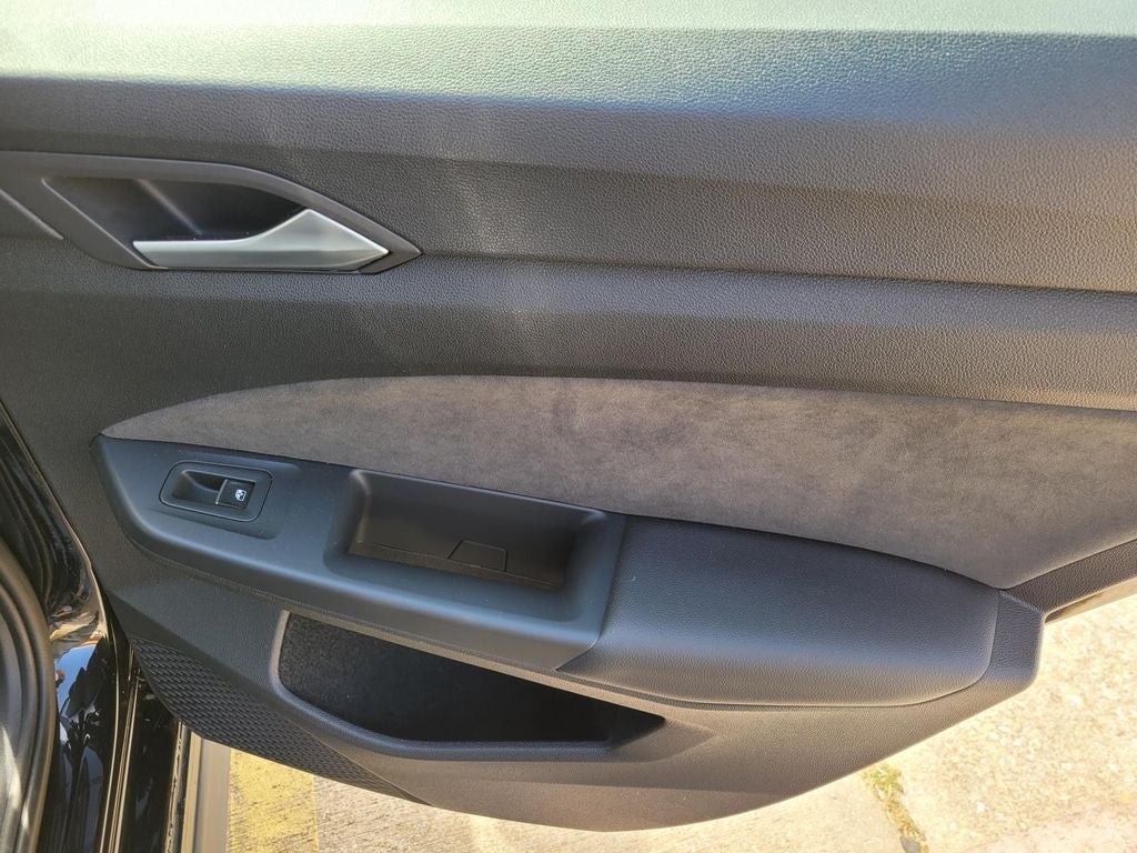 2024 Volkswagen Golf GTI S