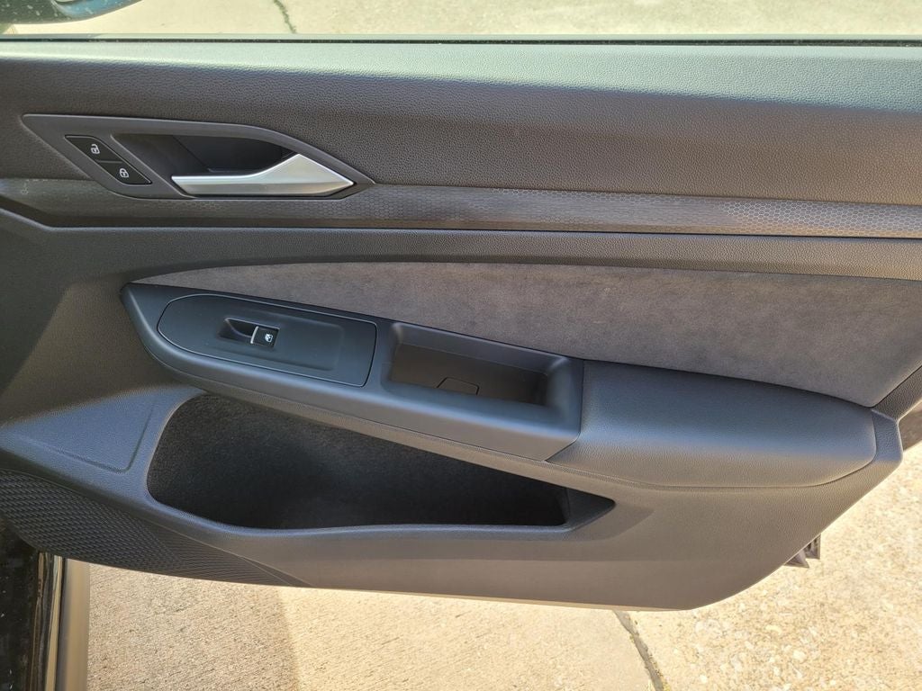 2024 Volkswagen Golf GTI S