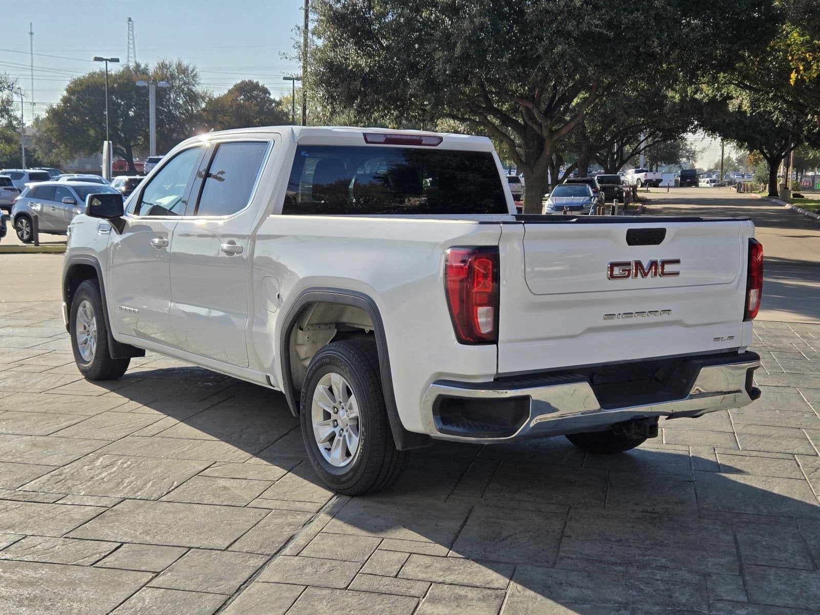 2024 GMC Sierra 1500 SLE