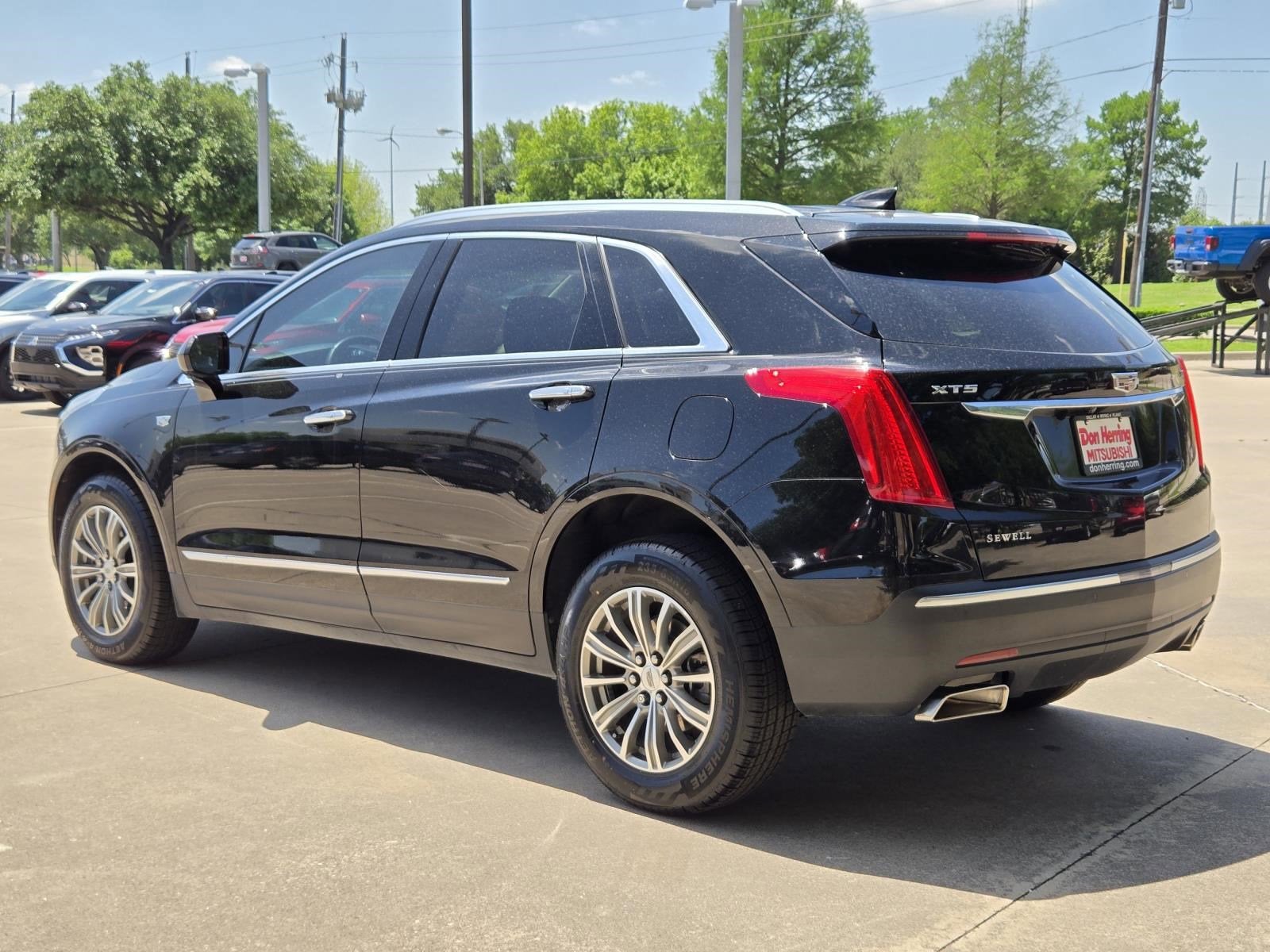 2018 Cadillac XT5 Luxury FWD