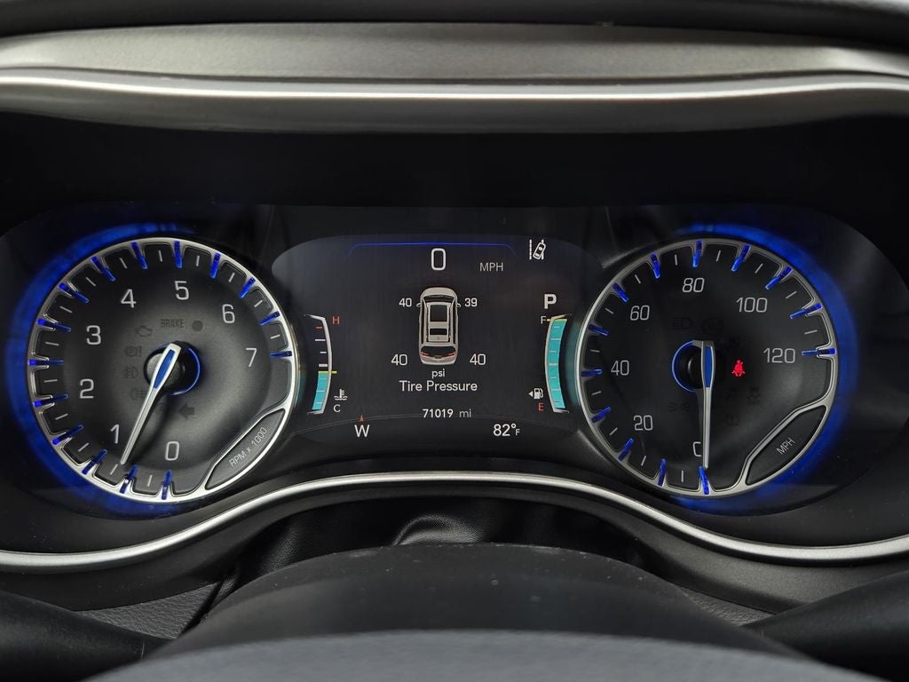 2024 Chrysler Pacifica Touring L