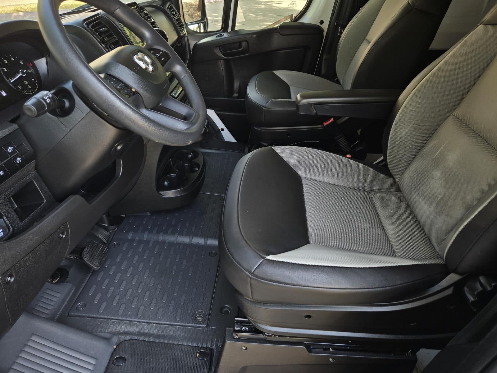 2025 RAM ProMaster 2500 Tradesman