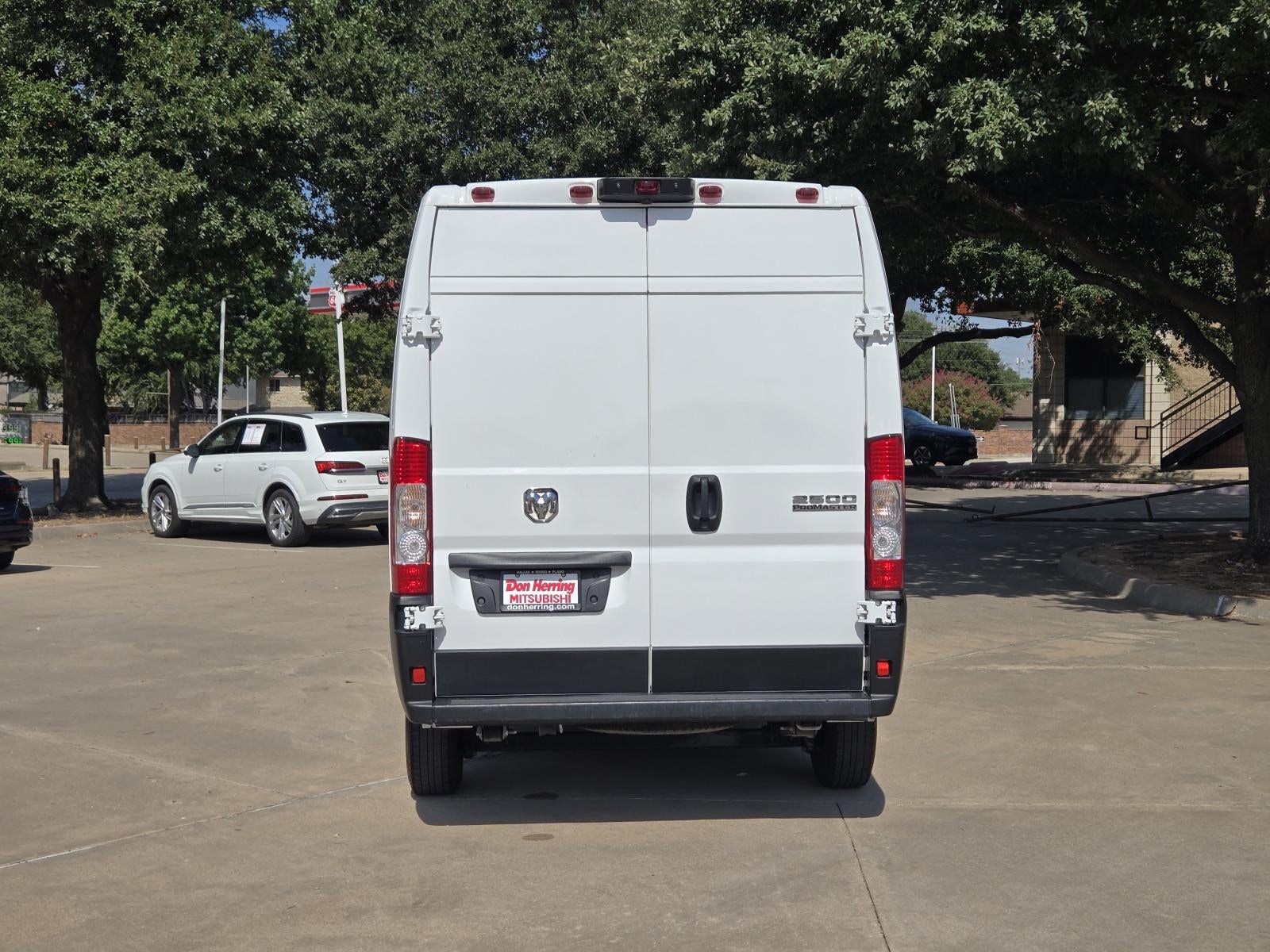 2025 RAM ProMaster 2500 Tradesman