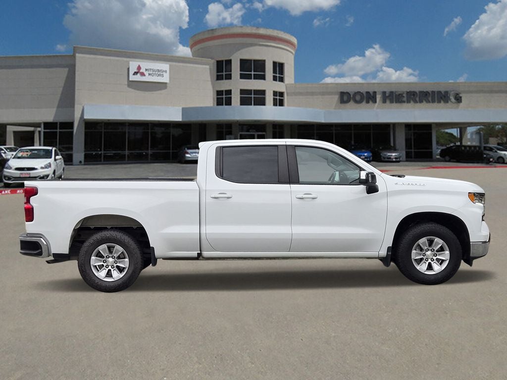 2023 Chevrolet Silverado LT