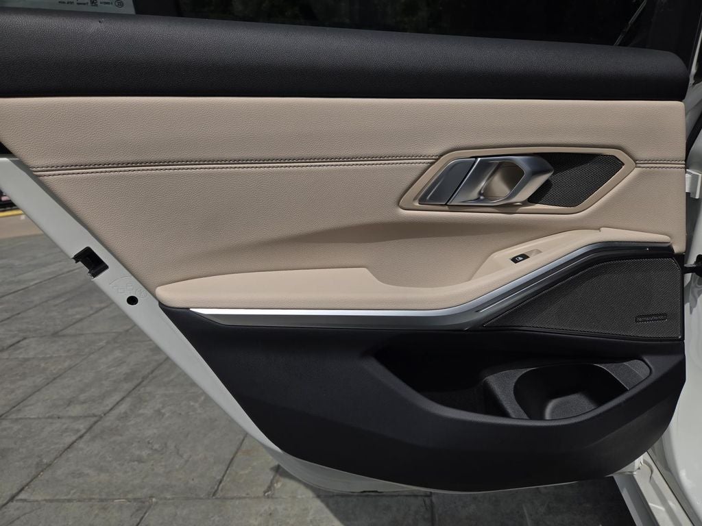 2021 BMW 3 series 330i xDrive