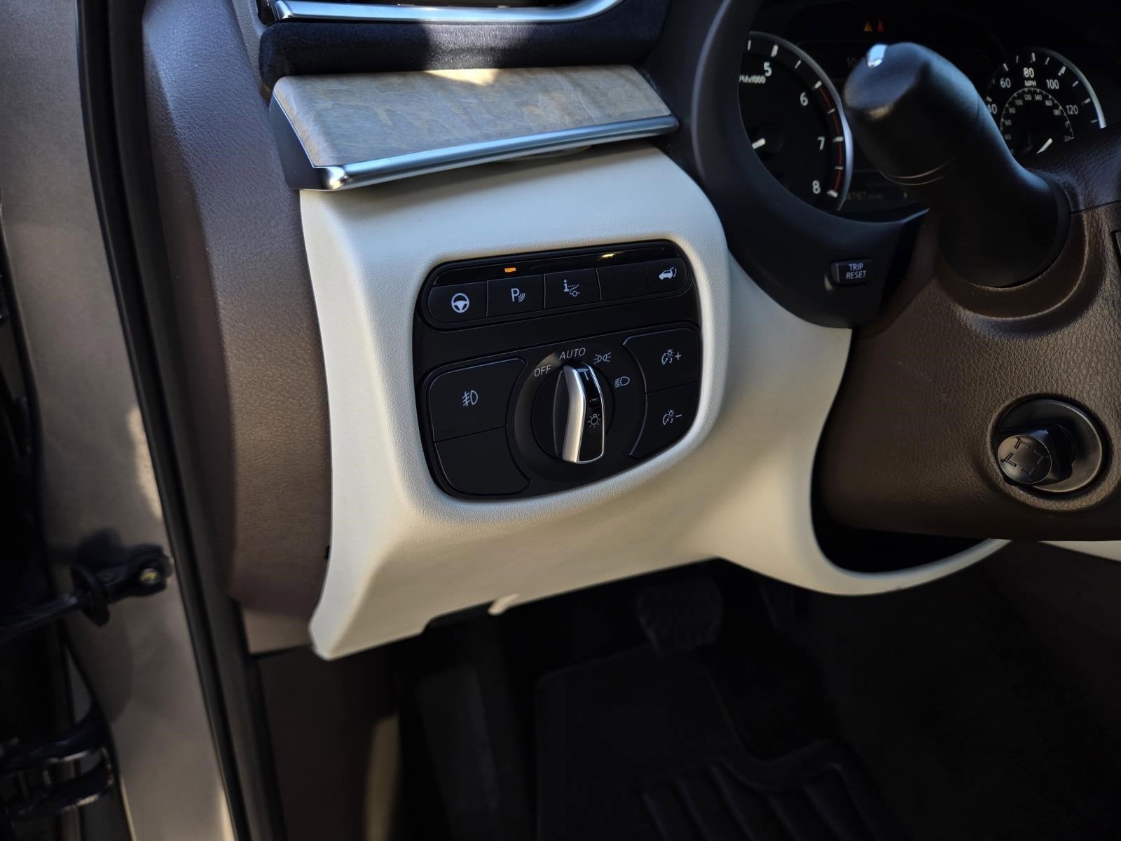 2019 INFINITI QX50 ESSENTIAL