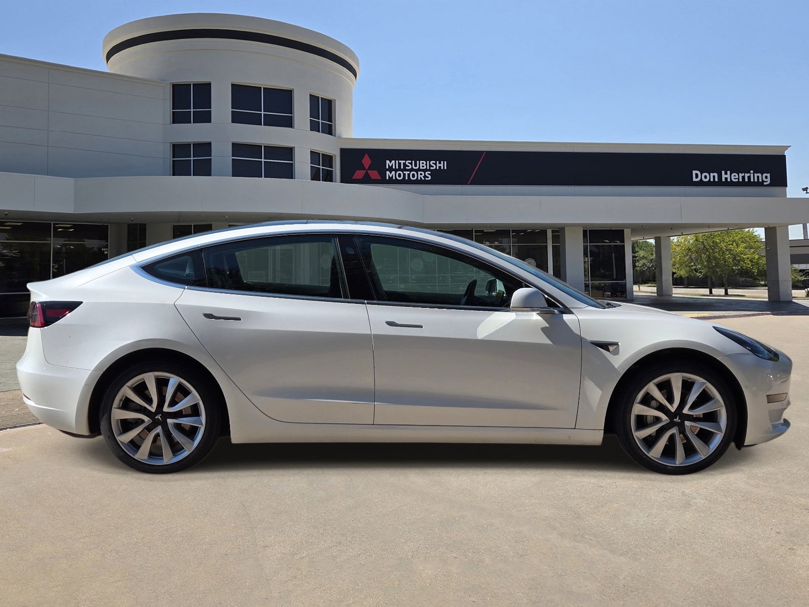 2019 Tesla Model 3 Standard Range Plus