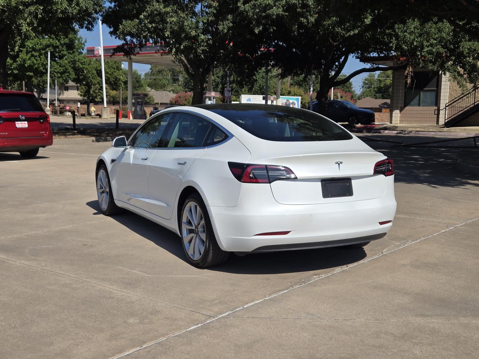 2019 Tesla Model 3 Standard Range Plus