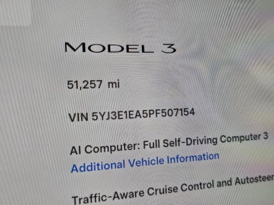 2023 Tesla Model 3 Base