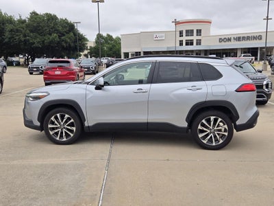 2023 Toyota Corolla Cross XLE