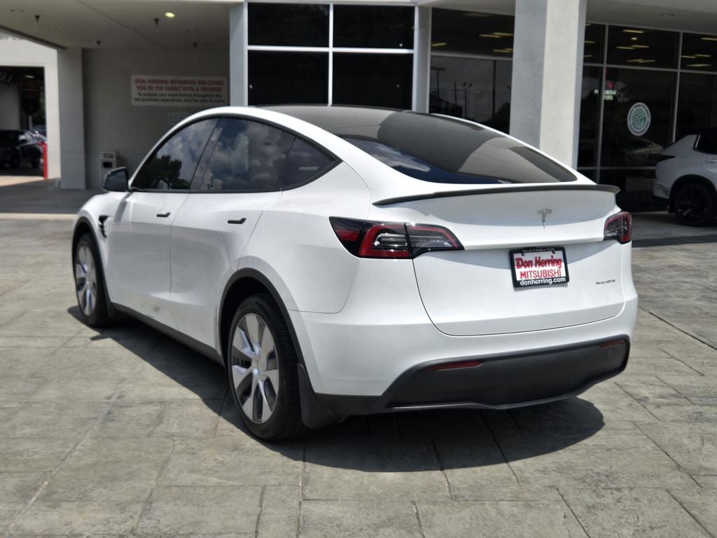 2024 Tesla Model Y Long Range