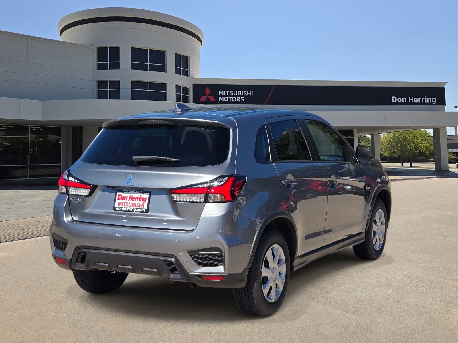 2027 Mitsubishi Outlander Sport S