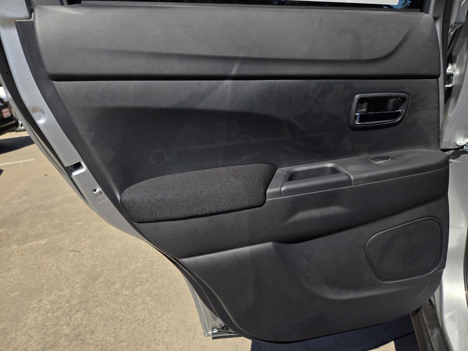 2027 Mitsubishi Outlander Sport S