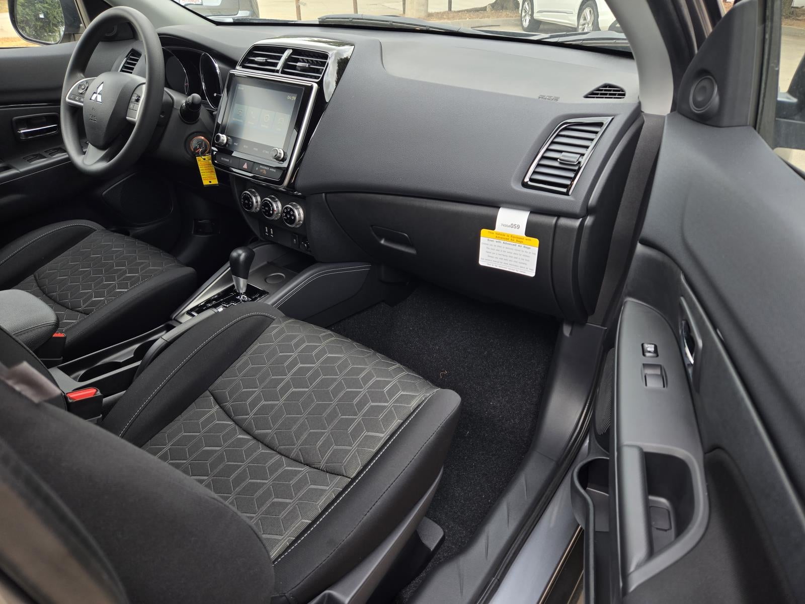2027 Mitsubishi Outlander Sport ES