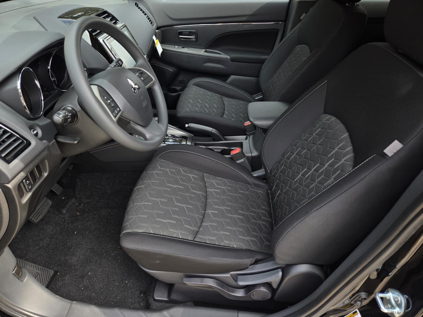 2027 Mitsubishi Outlander Sport ES