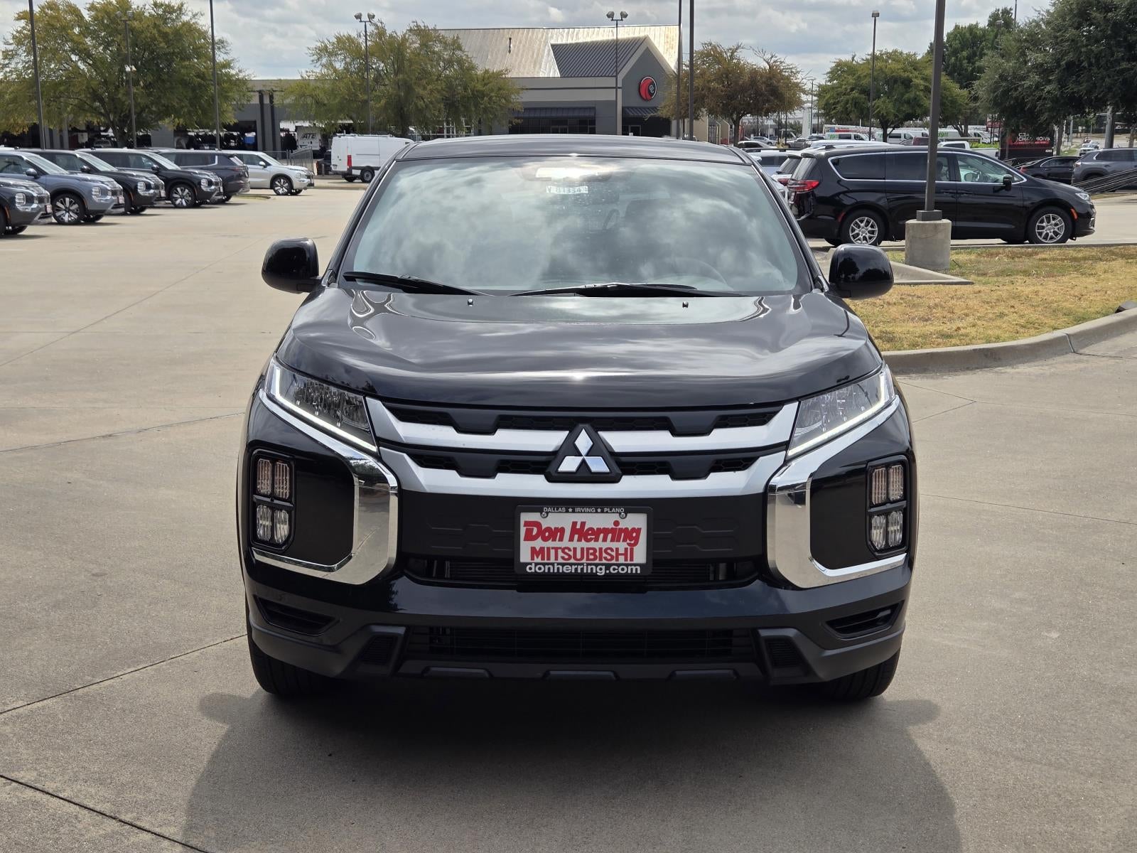 2027 Mitsubishi Outlander Sport ES